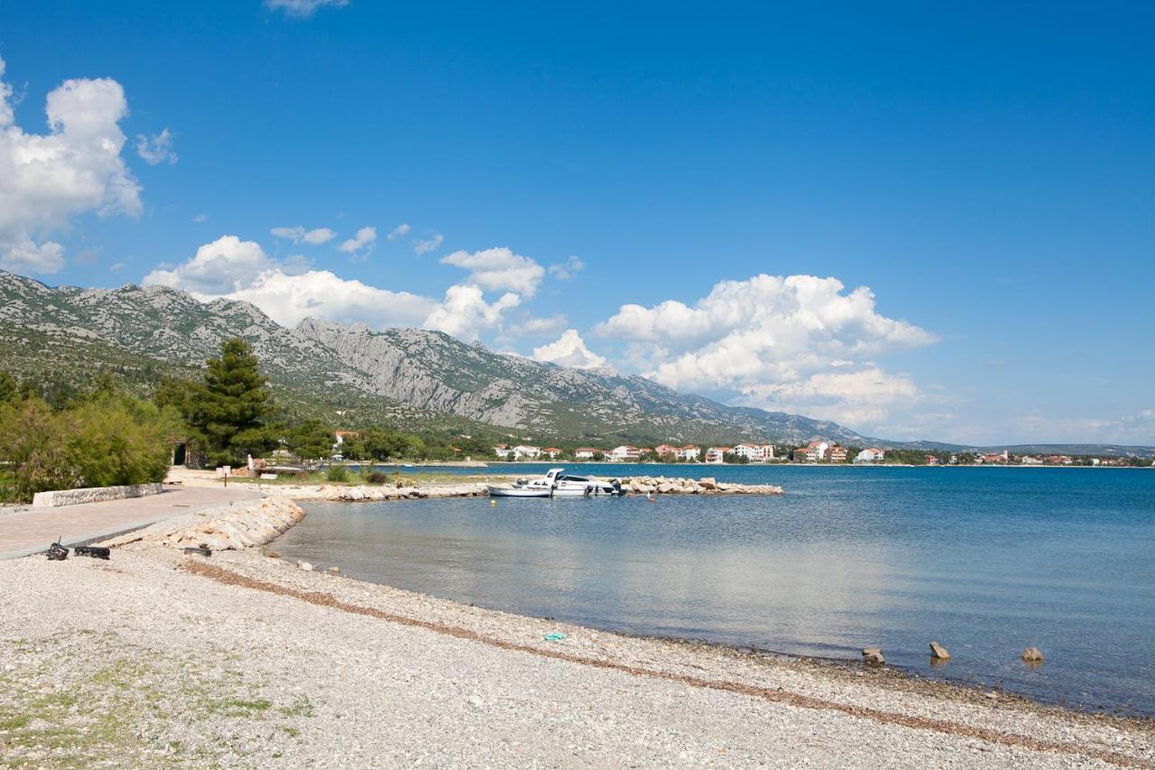 Apartmani Lea Starigrad Paklenica Exterior photo